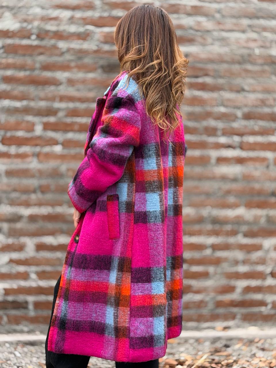 Abrigo Italiano cuadros fucsia