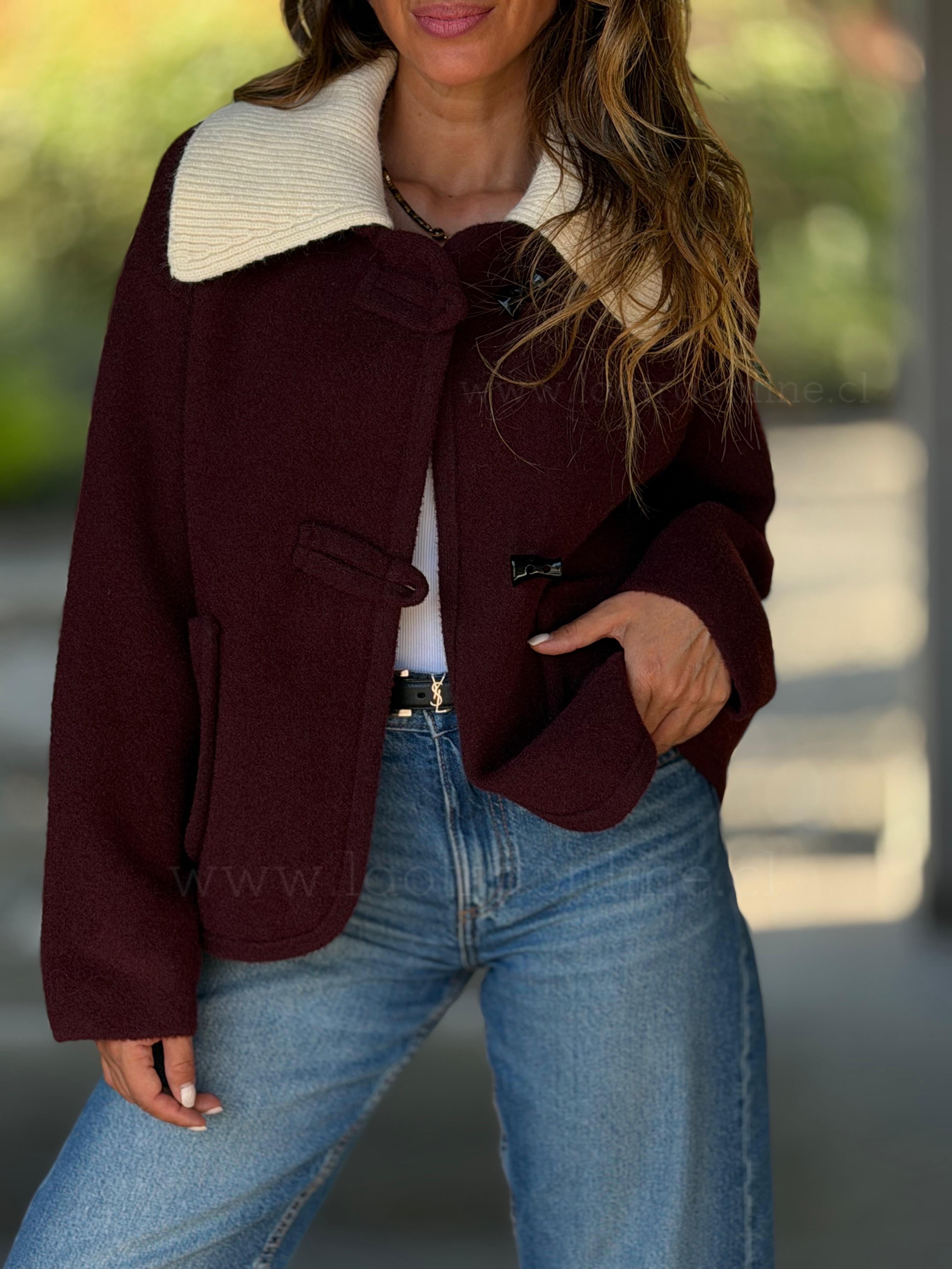 Abrigo Increíble cherry