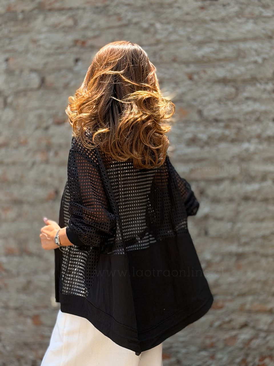 Chaqueta/Corta viento calado negro