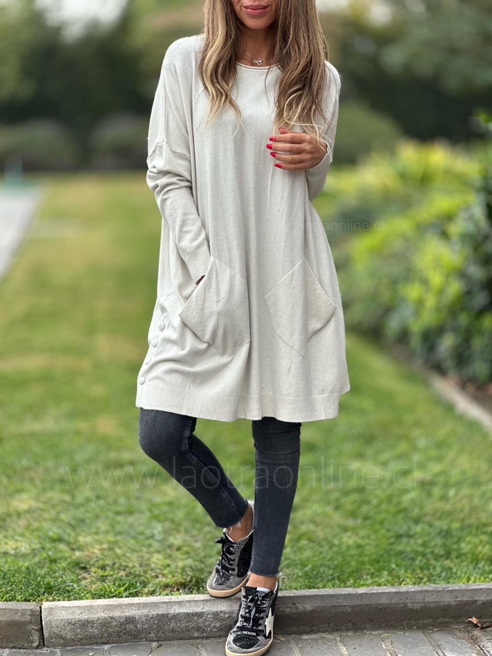 Oversize Botón forrado crema