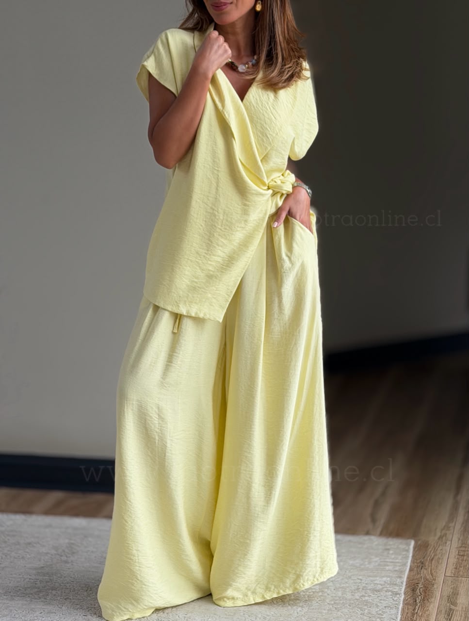 Conjunto 2 piezas +Cinturón amarillo
