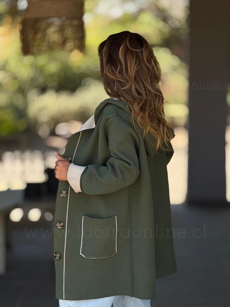 Abrigo La Reina verde