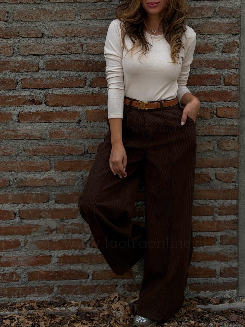 Pantalón Cotele marrón