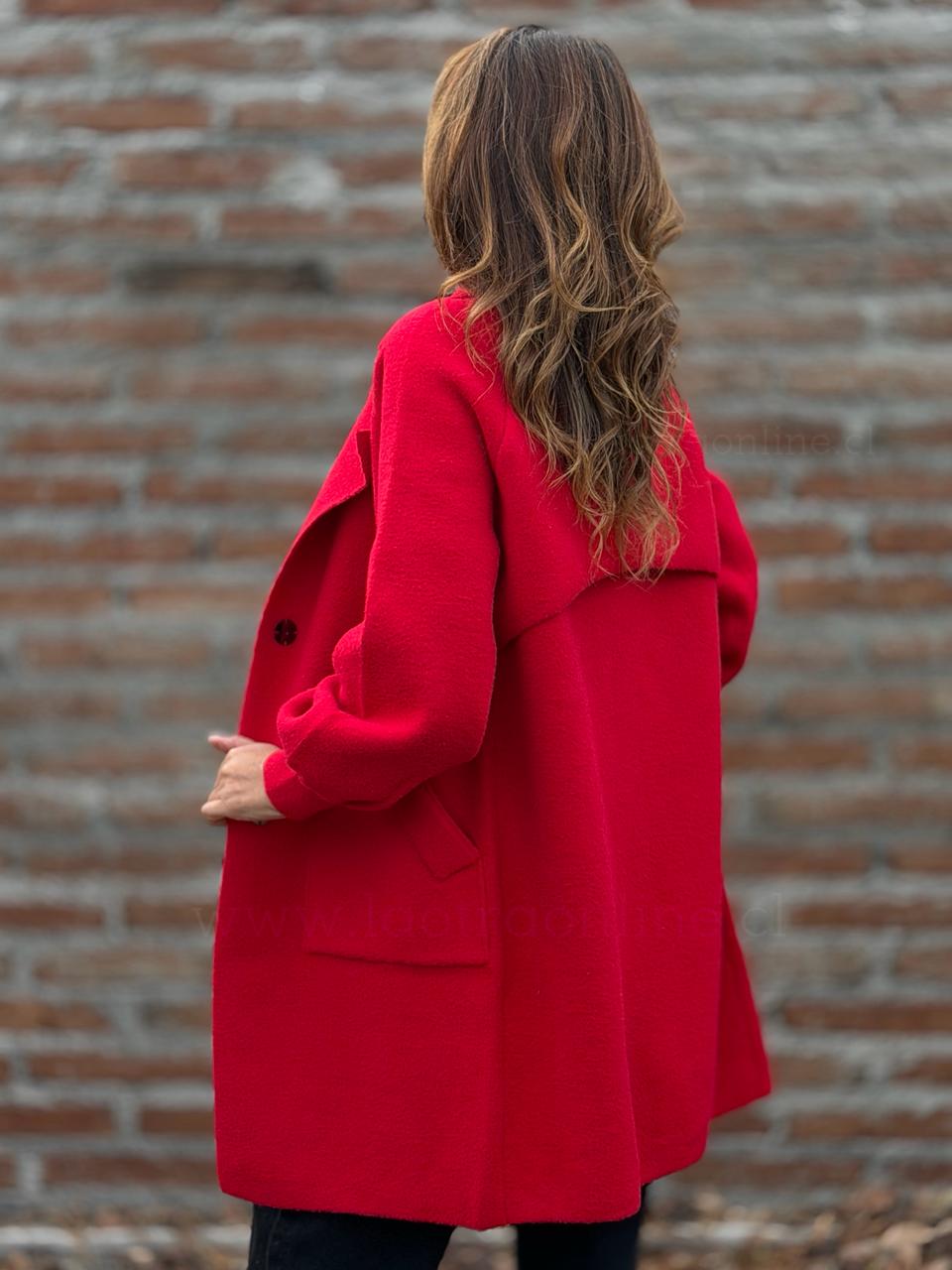 Abrigo Precioso rojo