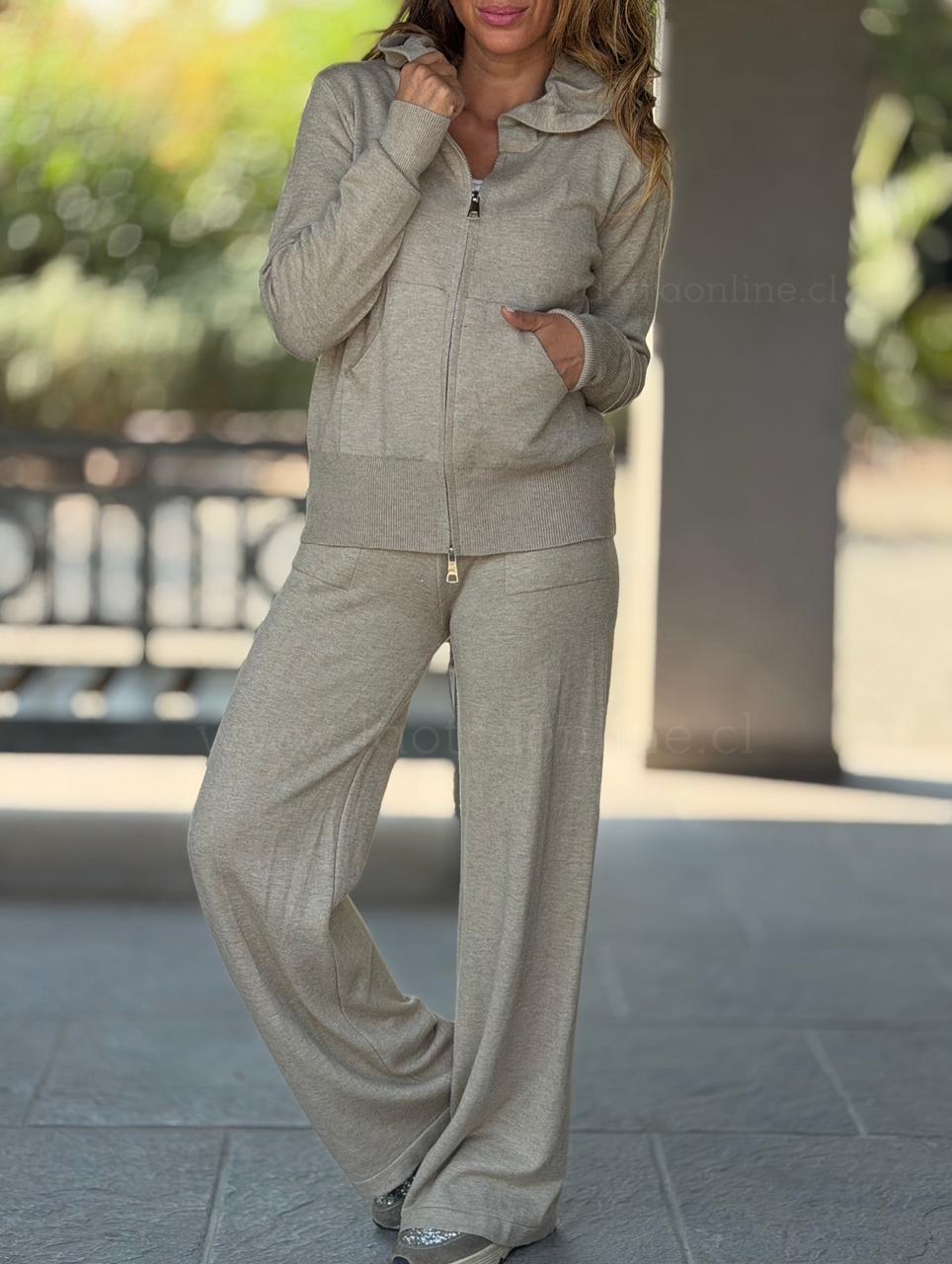 Set Pantalón+poleron arena