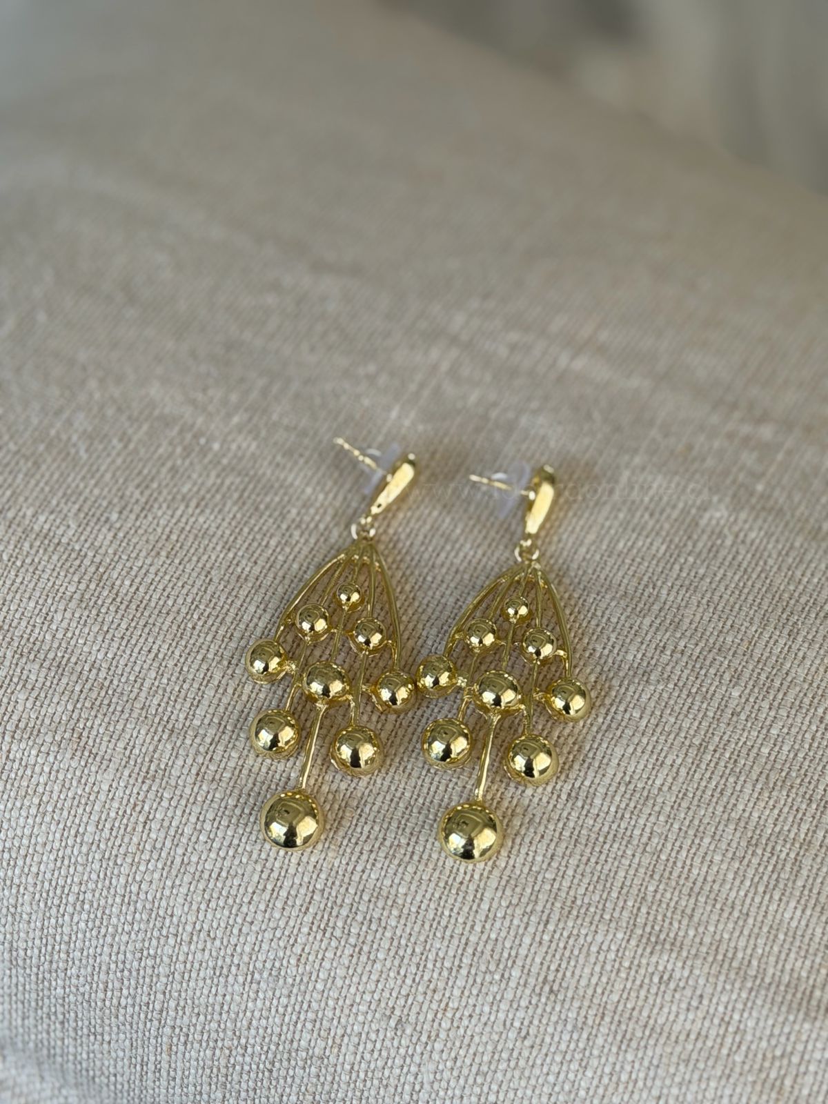 Aros Gotas Dorada