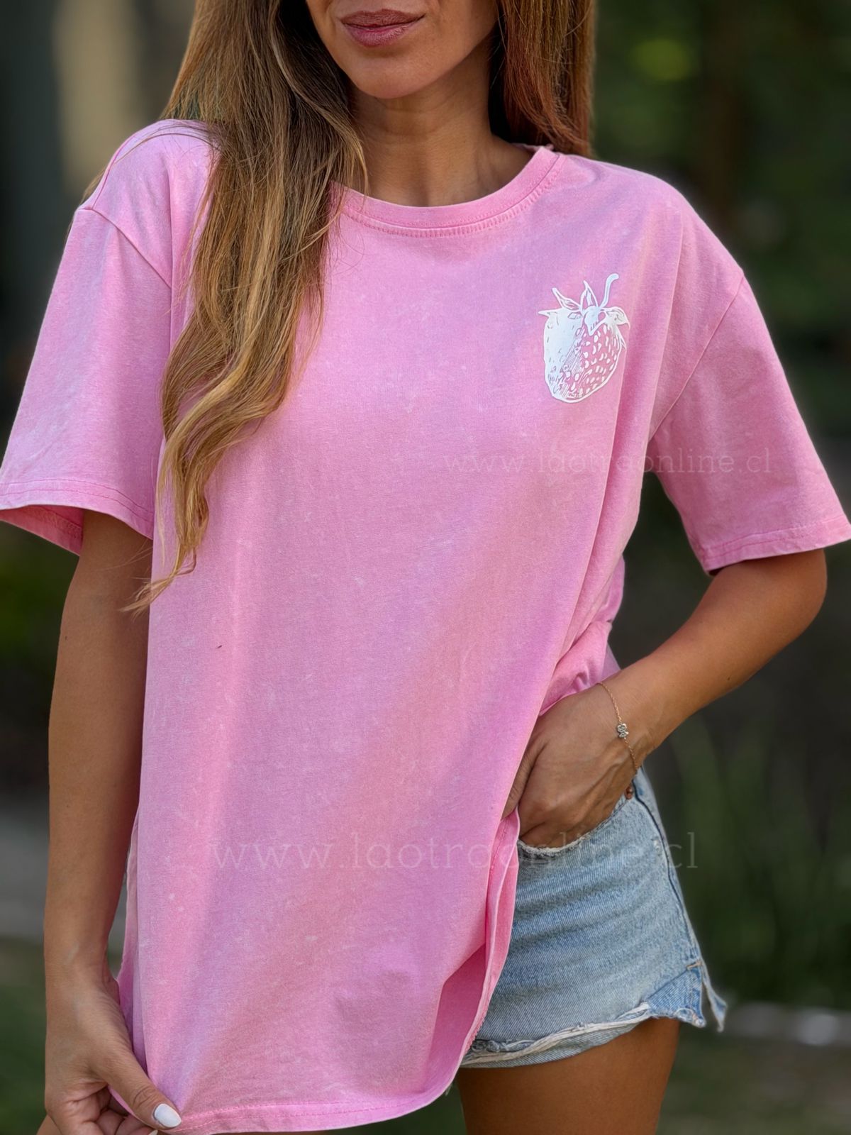 Polera Strawberries rosa