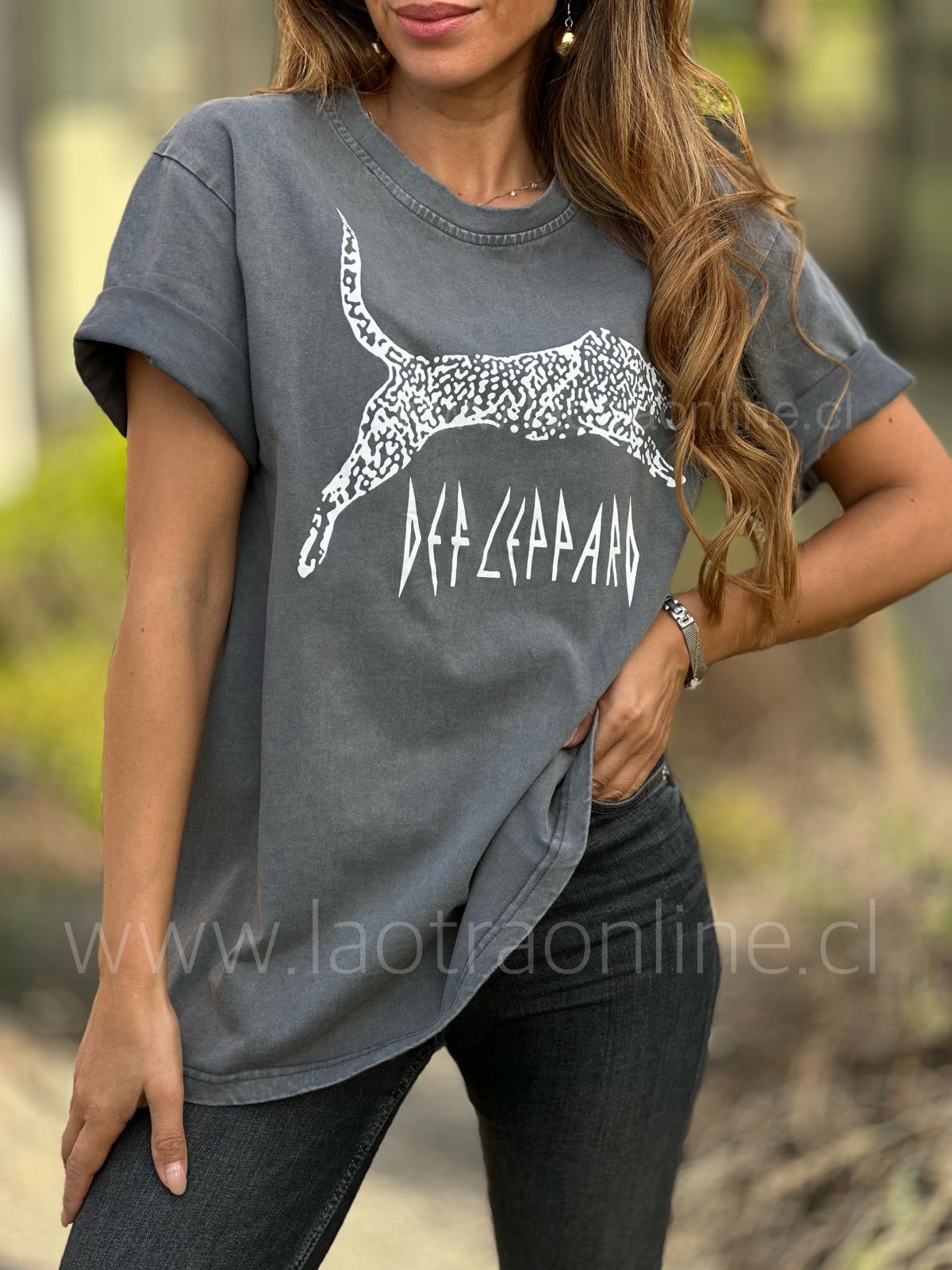 Polera Jungla gris
