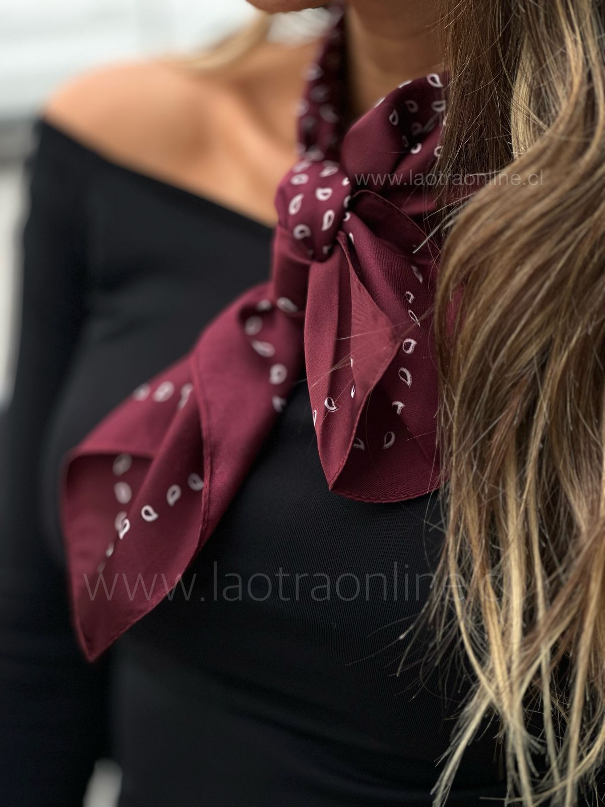 Pañuelo Glamour vino