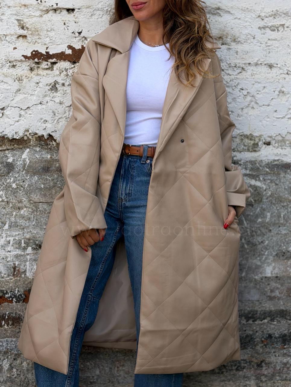 Parca Ecocuero Flo beige
