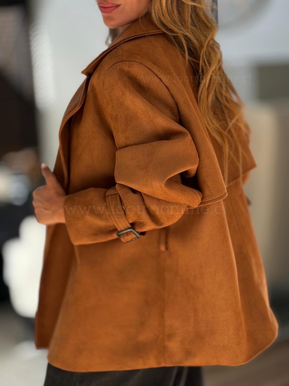 Trench gamuza forrado toffe