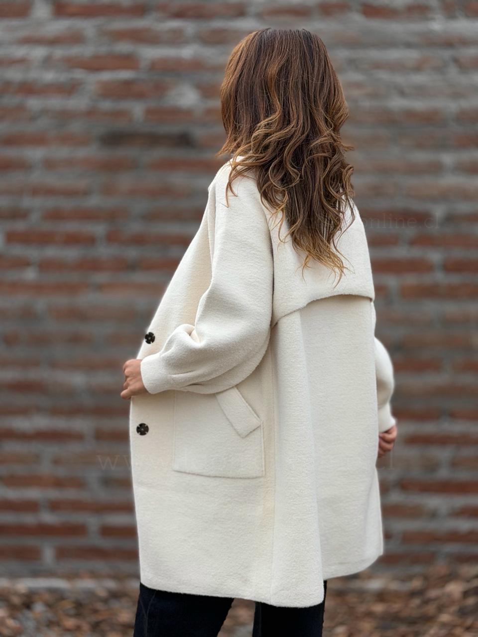Abrigo Precioso crema