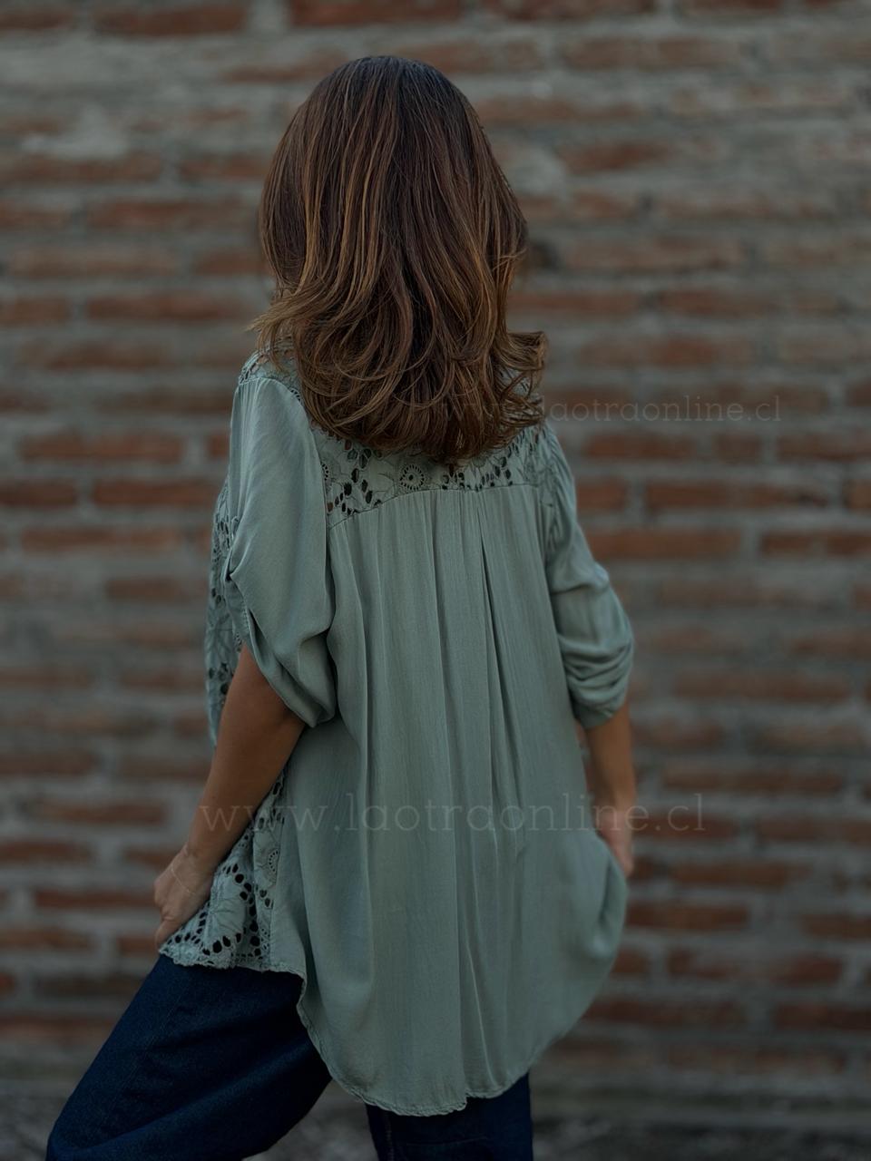 Blusa Macramé Italiana verde