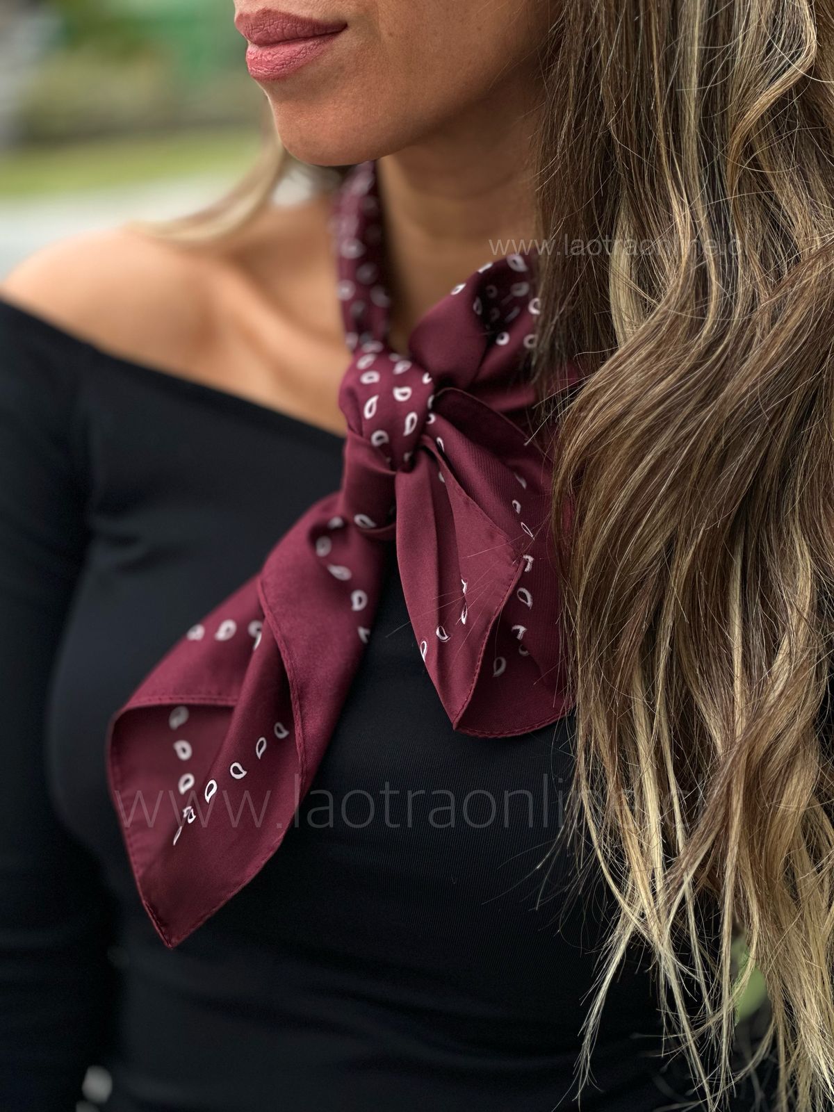 Pañuelo Glamour vino