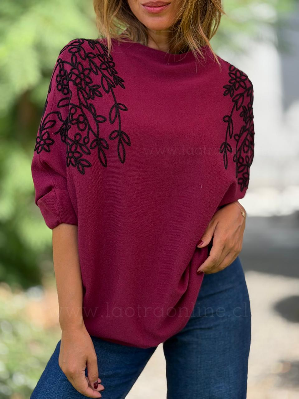 Sweater Bordado cherry