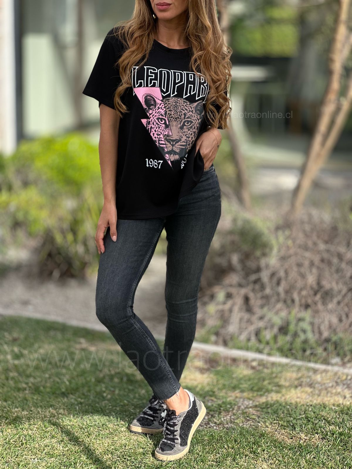 Polera Leopardo negro