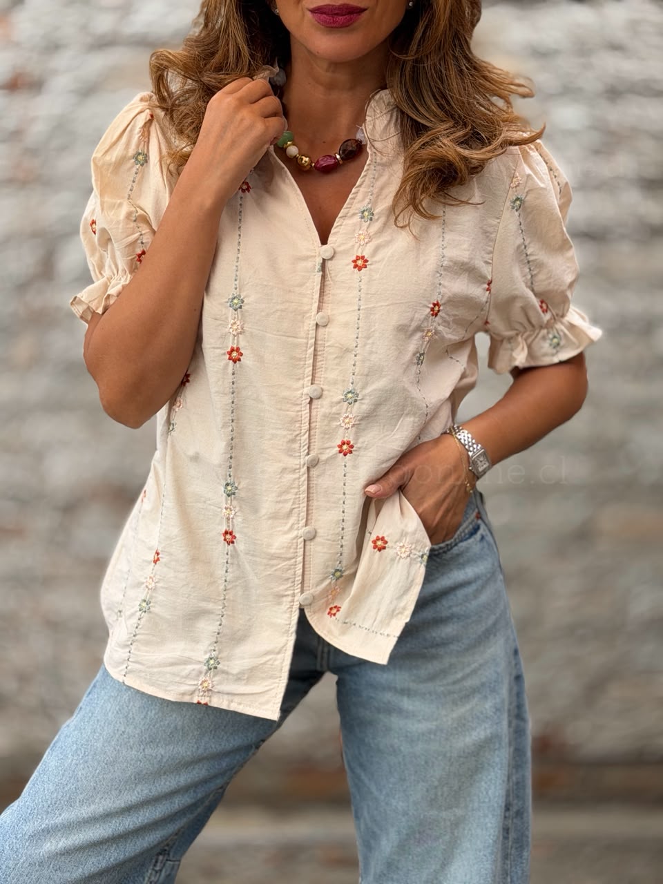Blusa la primavera  beige