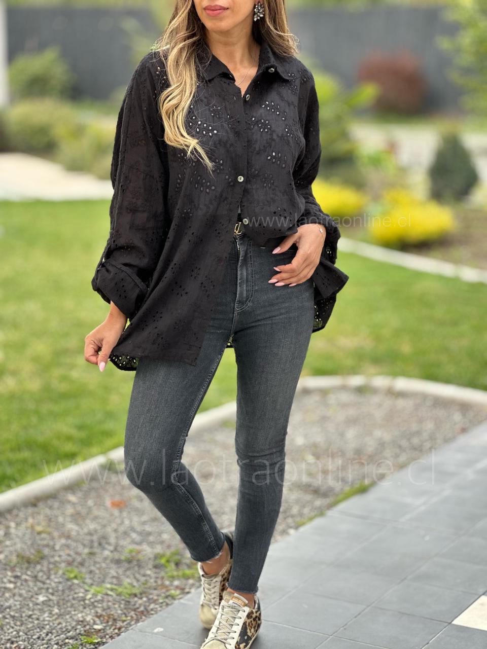 Blusa Madrid negro