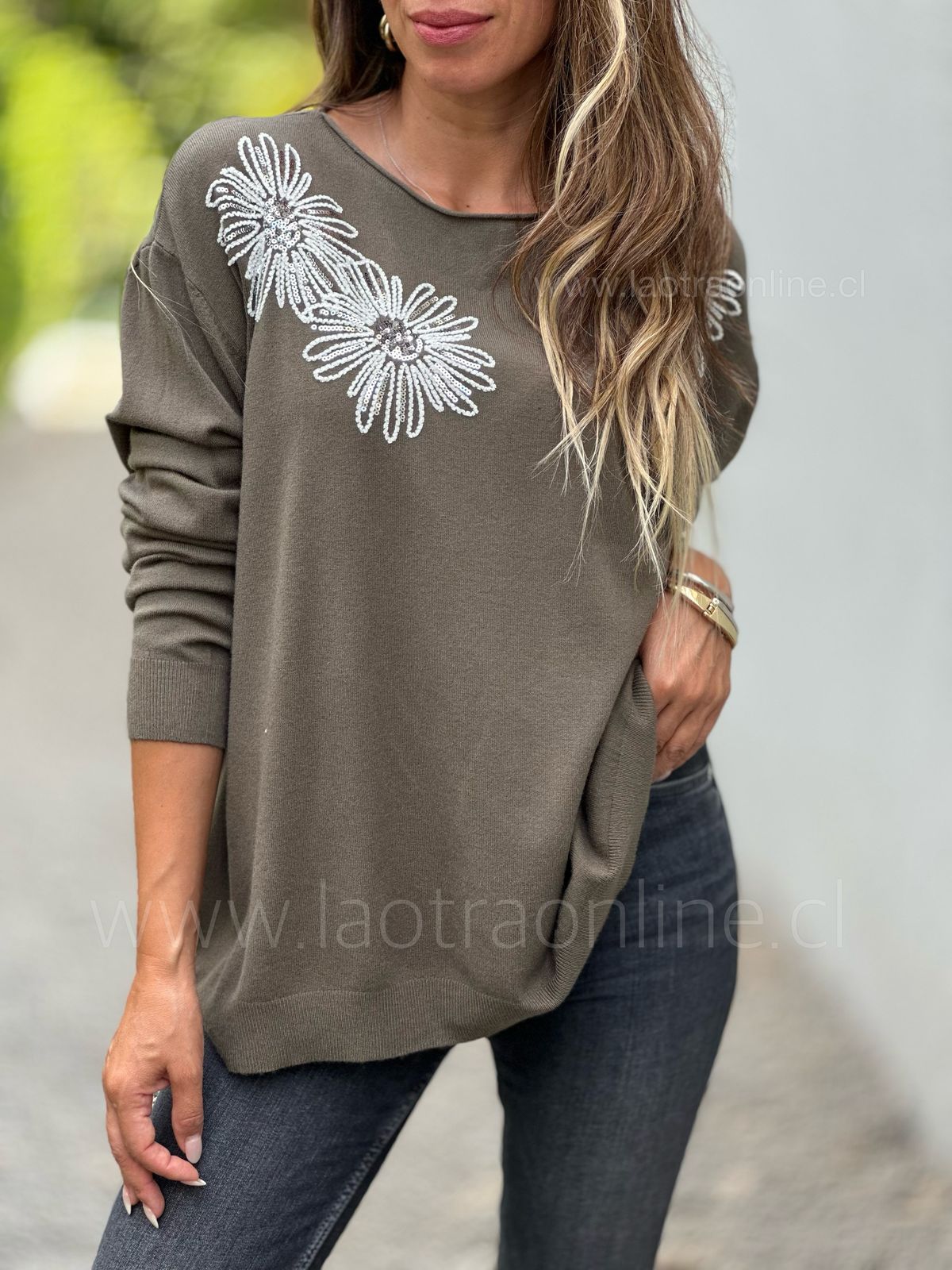 Sweater Filipinas olivo