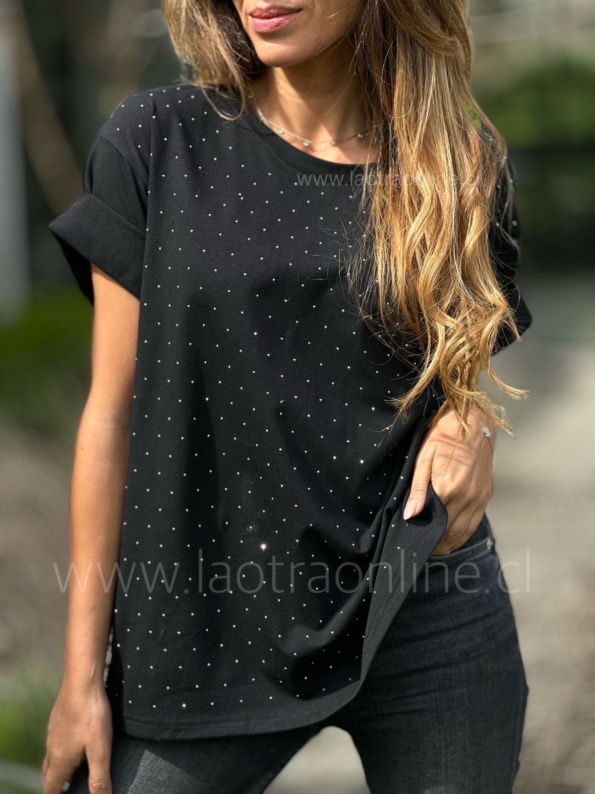 Polera Brillitos negro