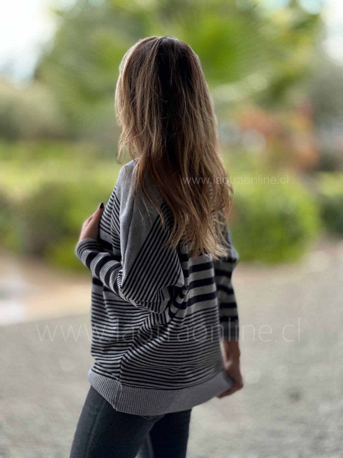 Sweater San Diego gris/negro