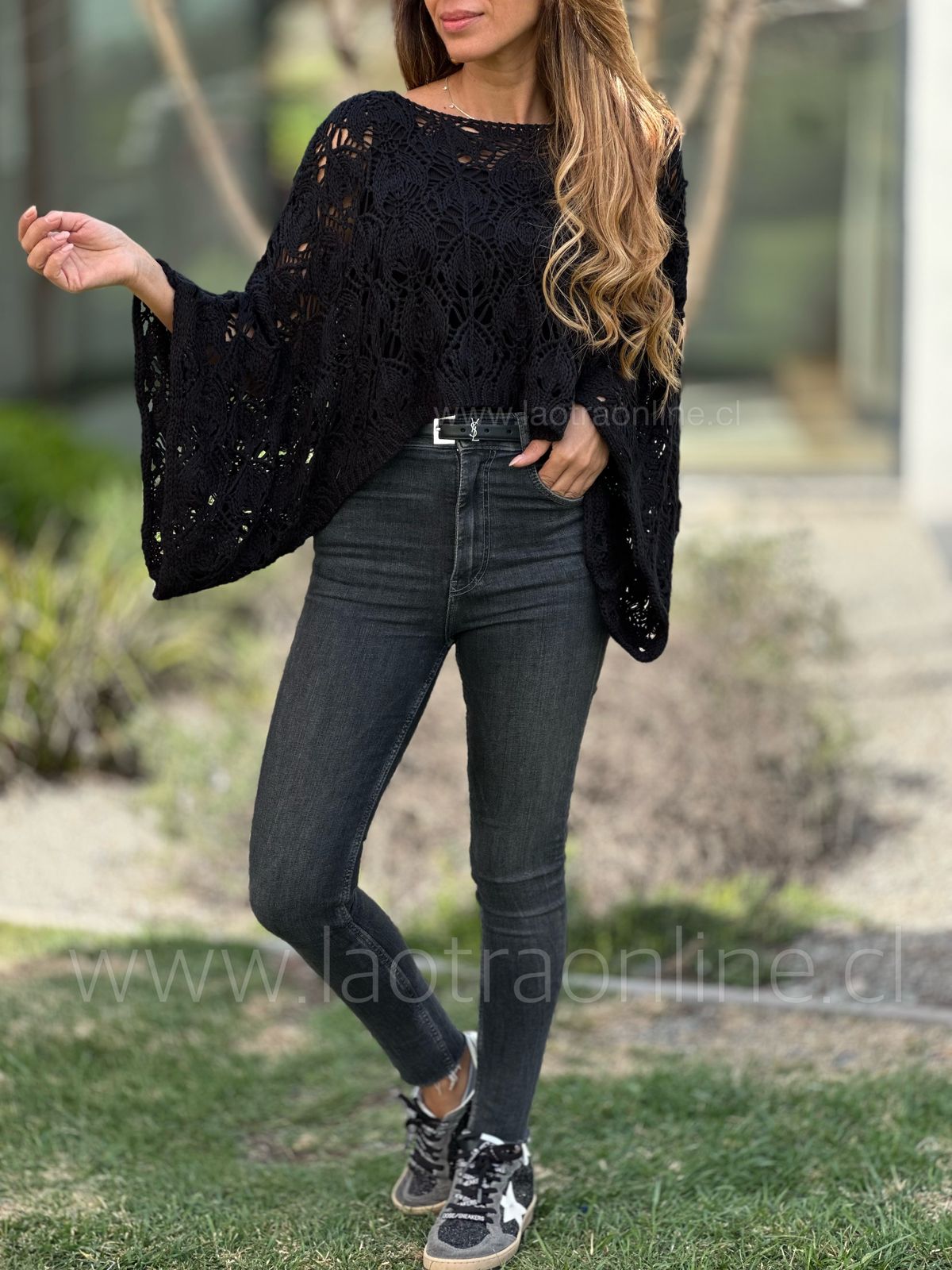 Sweater Coquet negro