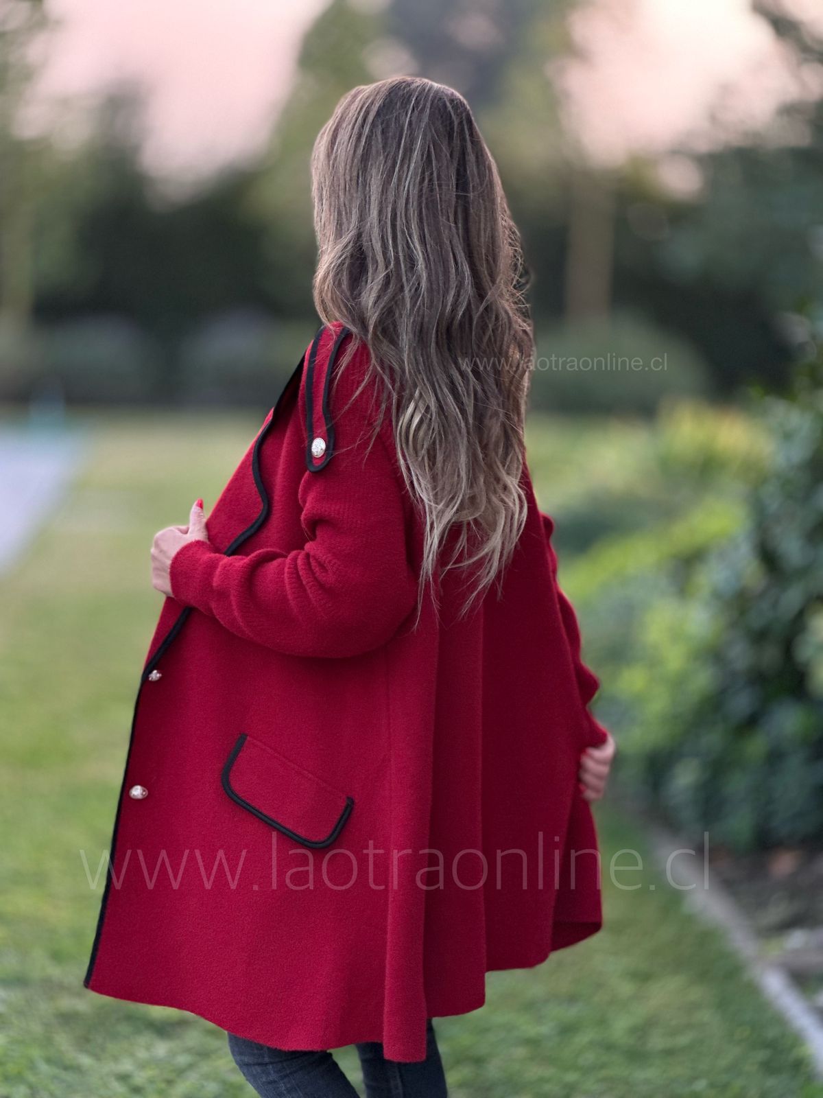 Abrigo Insuperable cherry