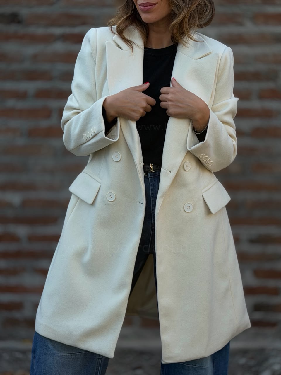 Abrigo Majestuoso crema