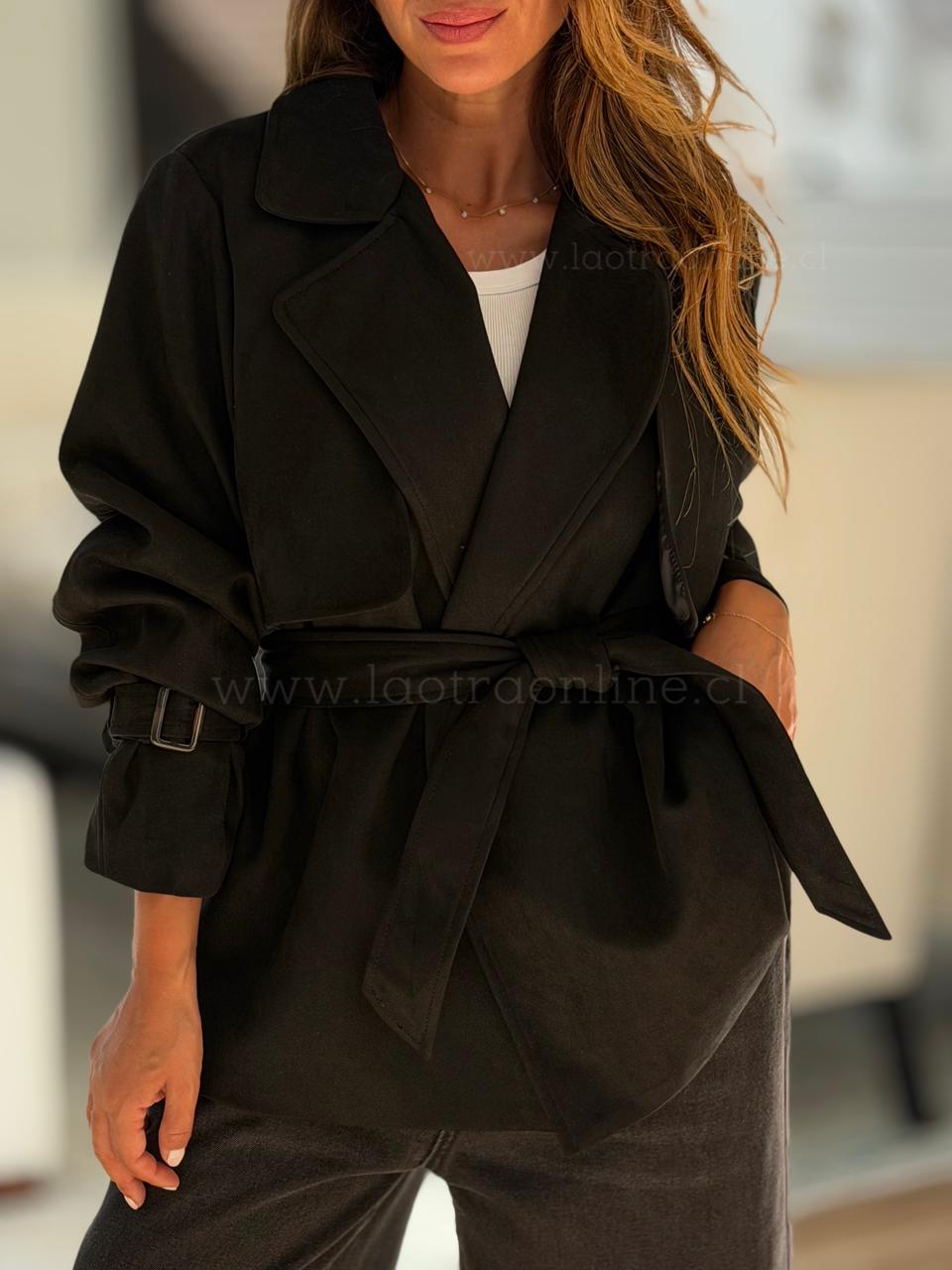 Trench gamuza forrado negro