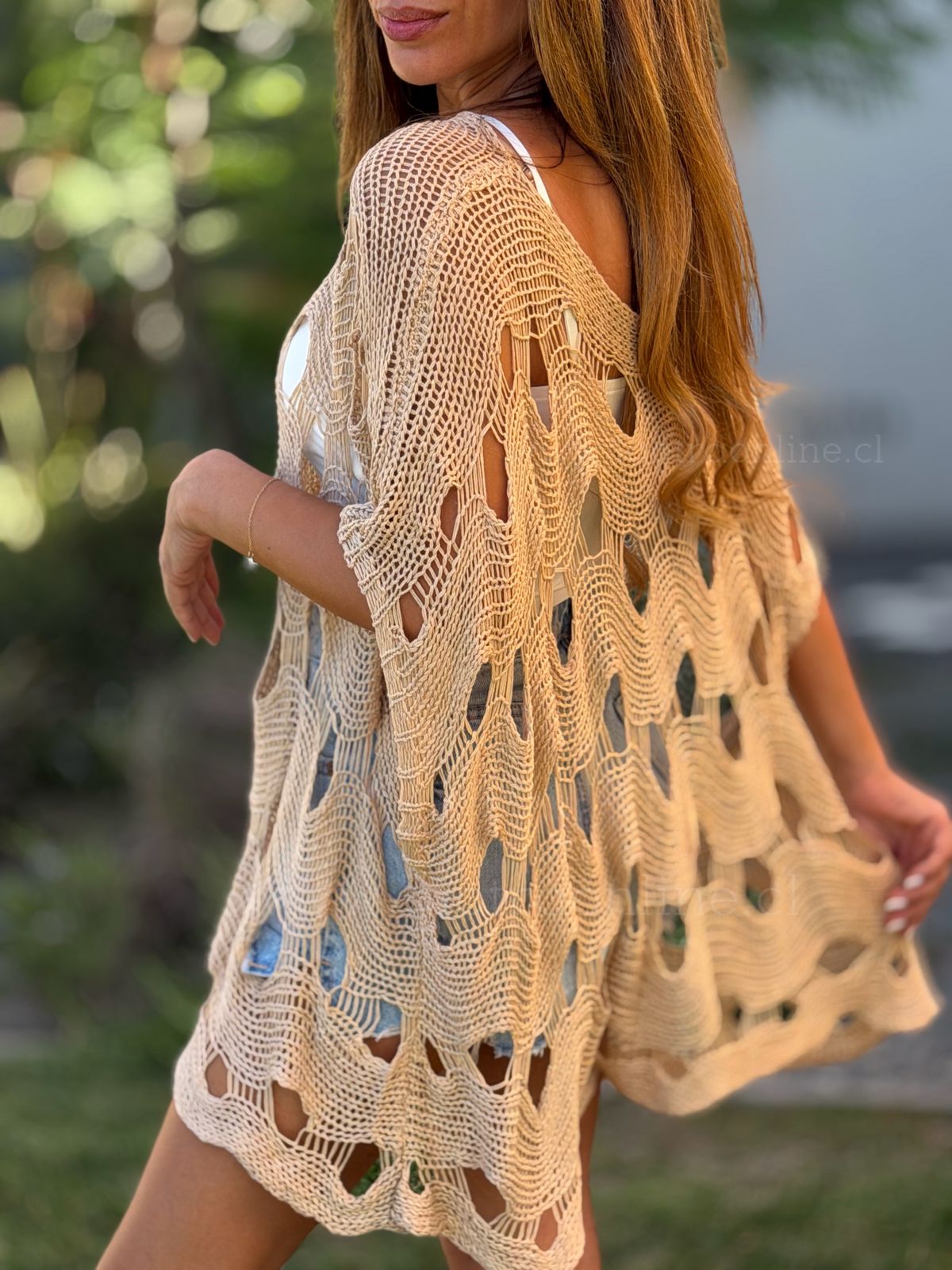 Sweater/Oversize Calado camel